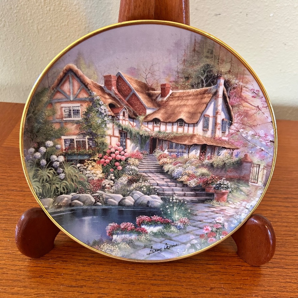 Franklin Mint Porcelain Collector Plate "Cobblestone Cottage"‎ by Andres Orpinas